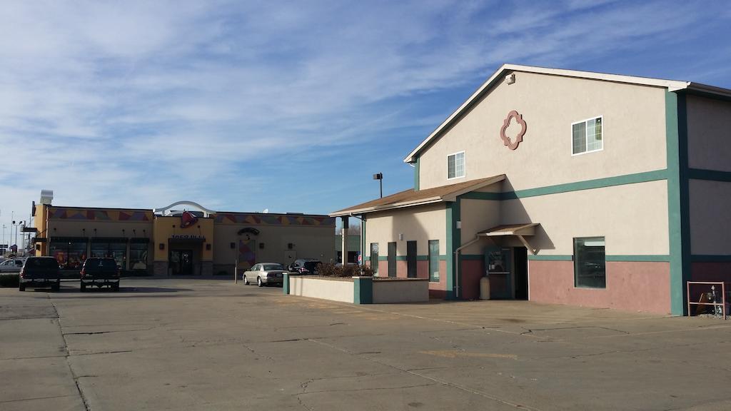 Value Inn & Suites Salina Exterior foto